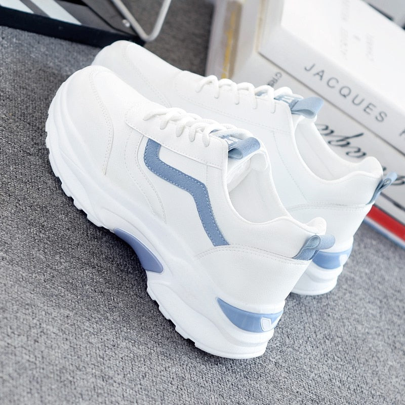 Bella - Sneaker